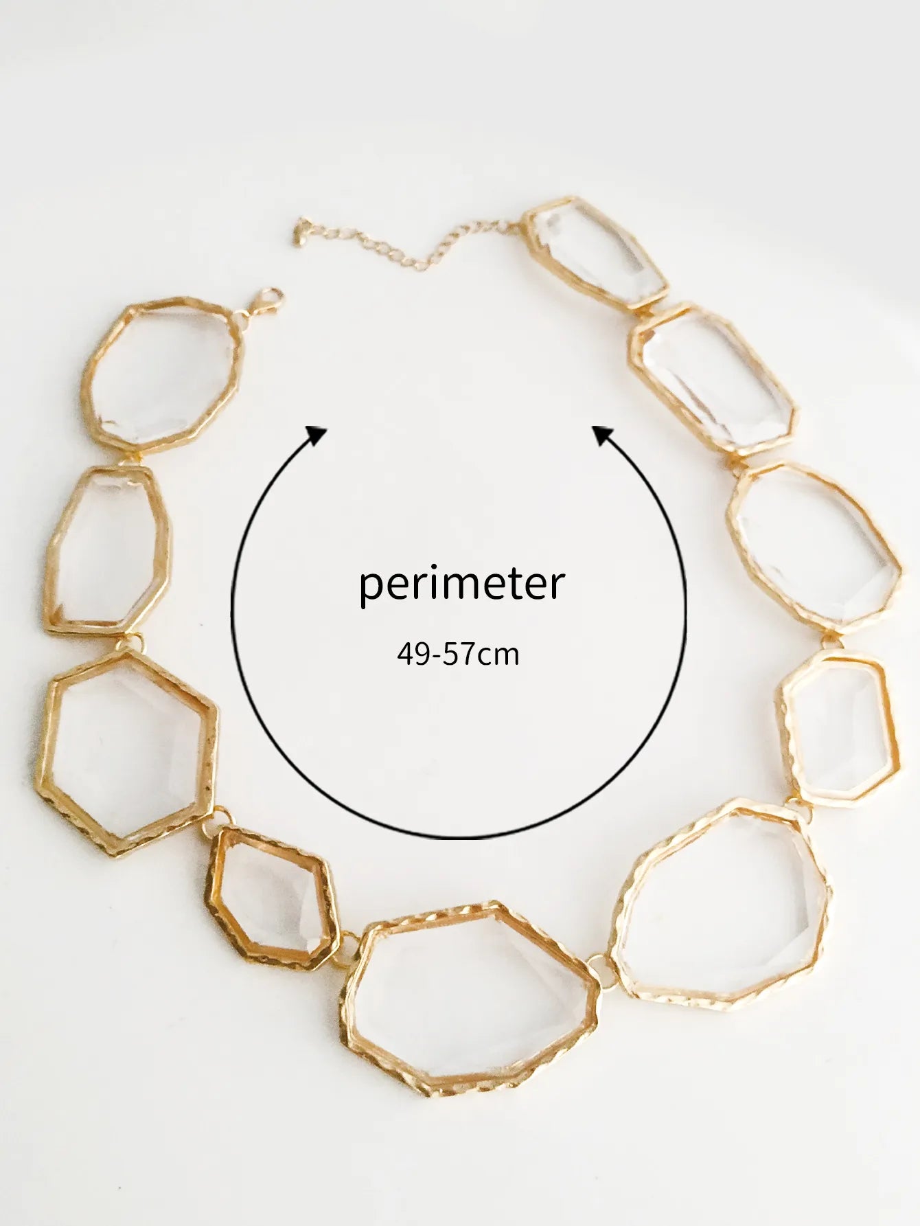 Collar Atira transparente