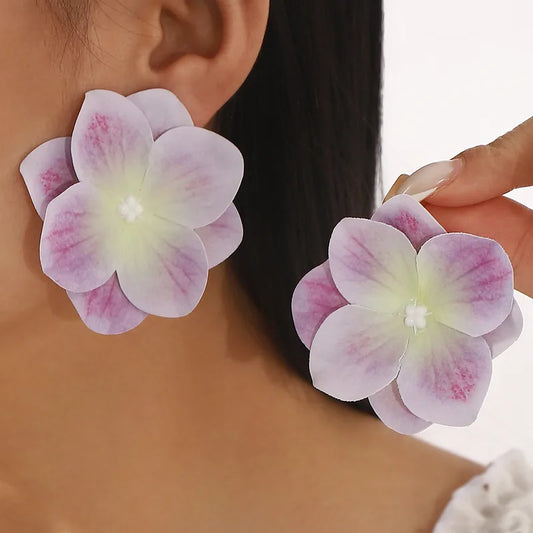 Aretes Bloom Petal Rosa Intensa